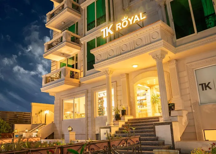Motel Tk Royal & Gurdaka